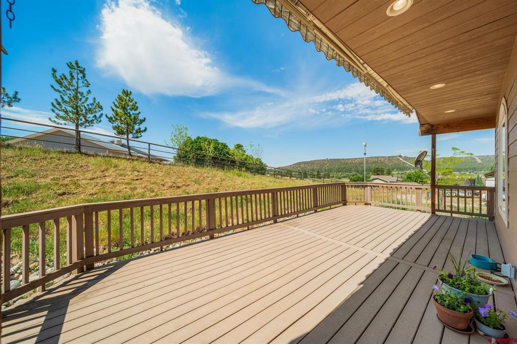 402 Dove Ranch Road Property Photo 25