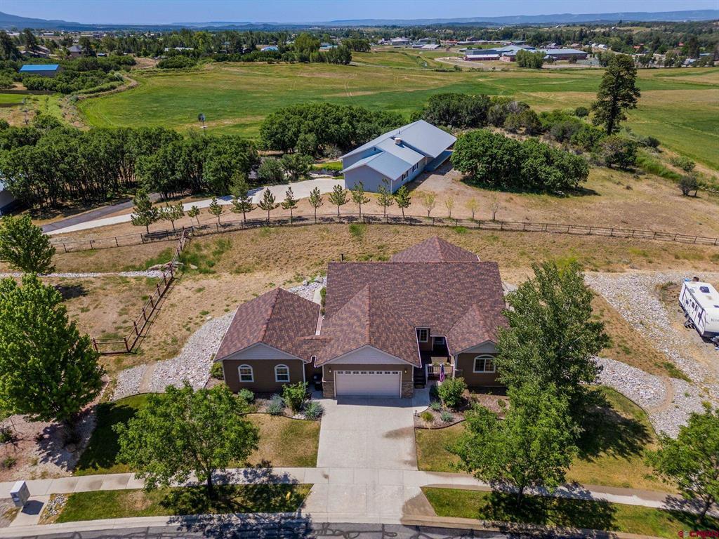 402 Dove Ranch Road Property Photo 26