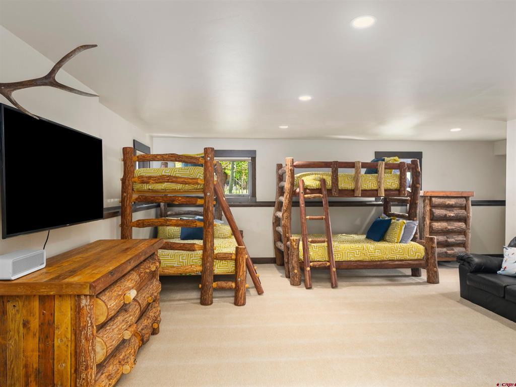 330 Larkspur Loop Property Photo 36