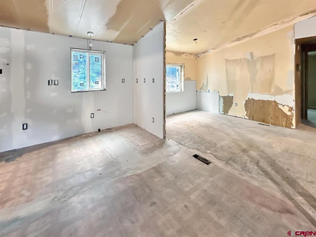 450 Rosalie Drive Property Photo 12