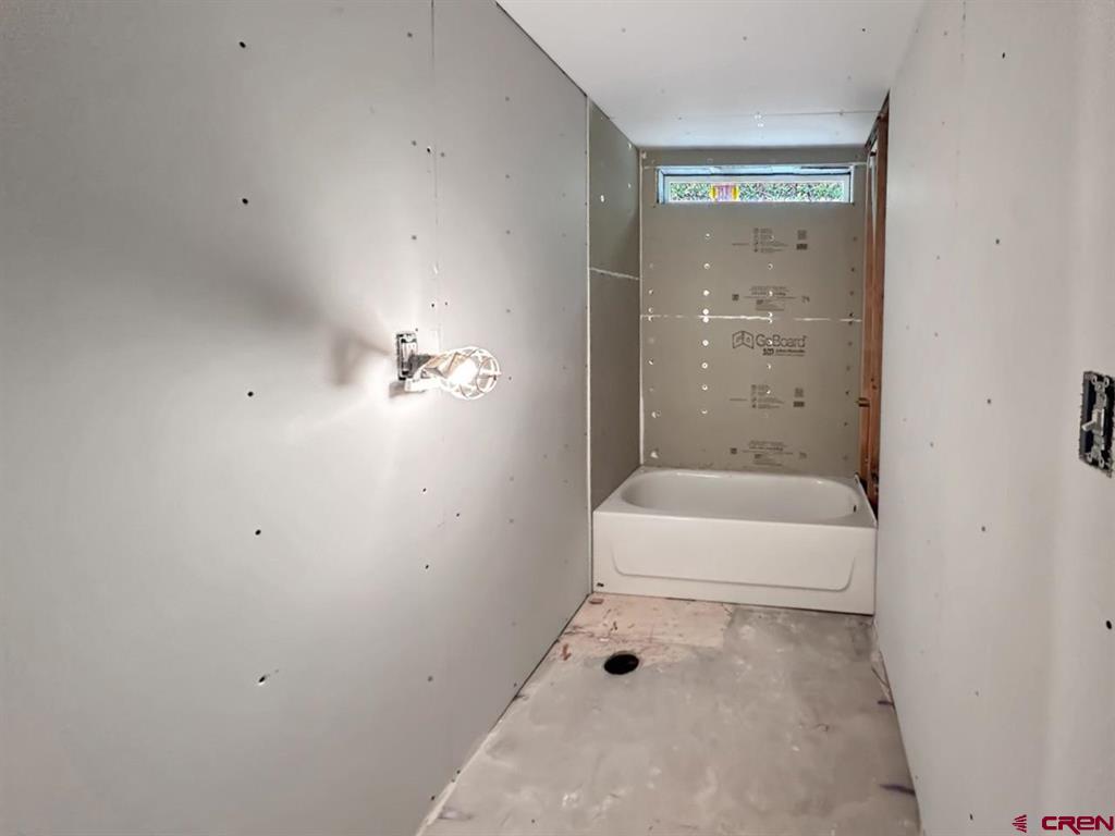 450 Rosalie Drive Property Photo 17
