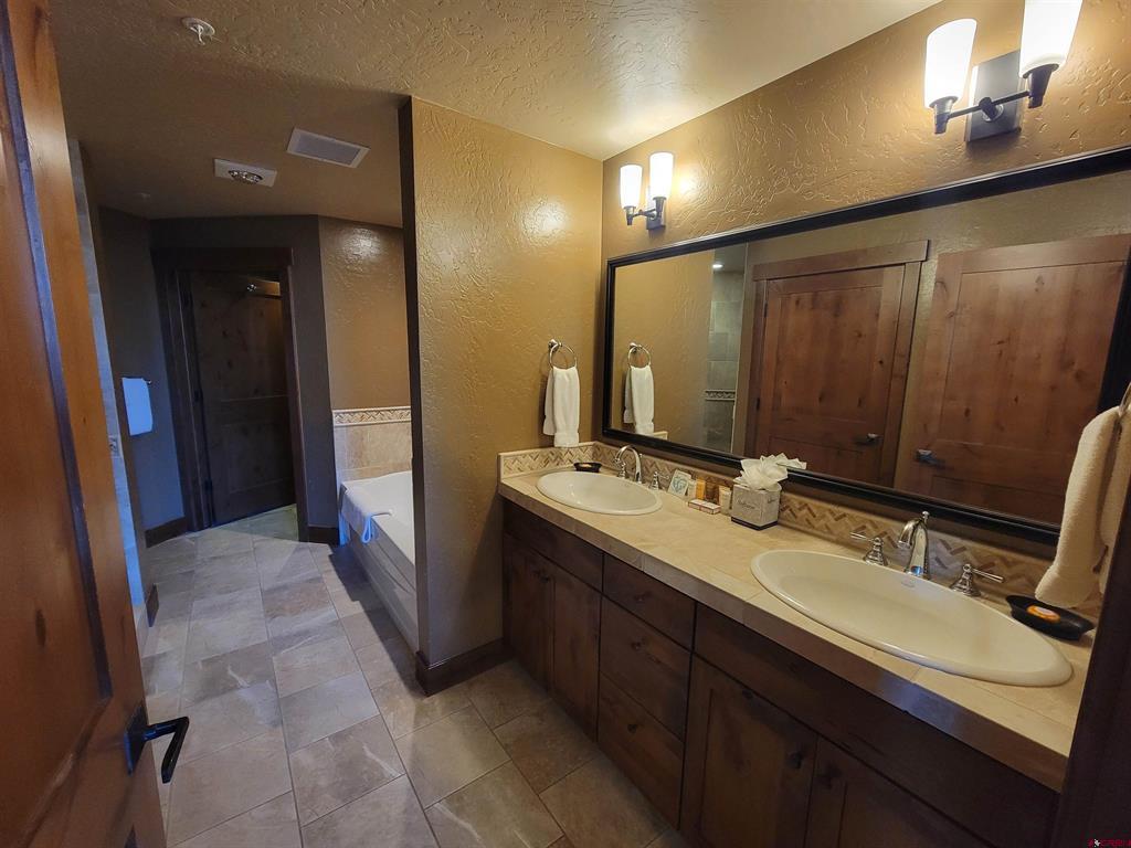 24 Sheol Street Property Photo 11