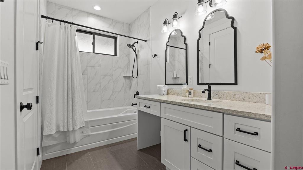 480 Desert Bluff Court Property Photo 31