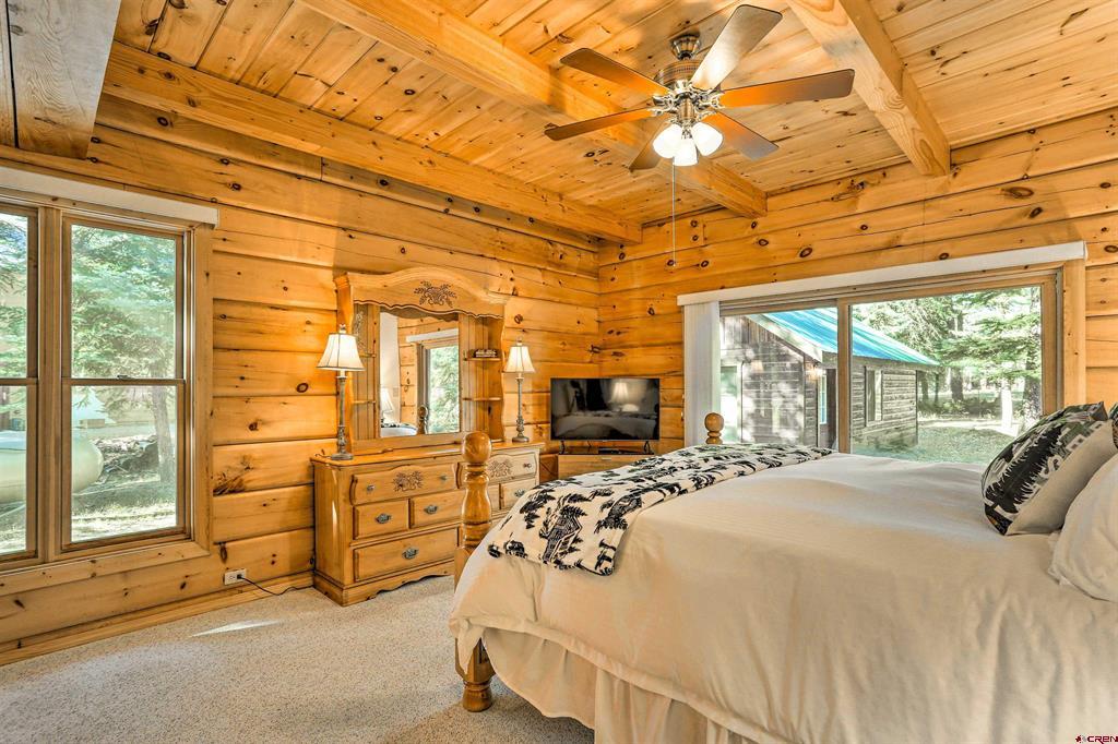 601 W Grimes Creek Road Property Photo 10
