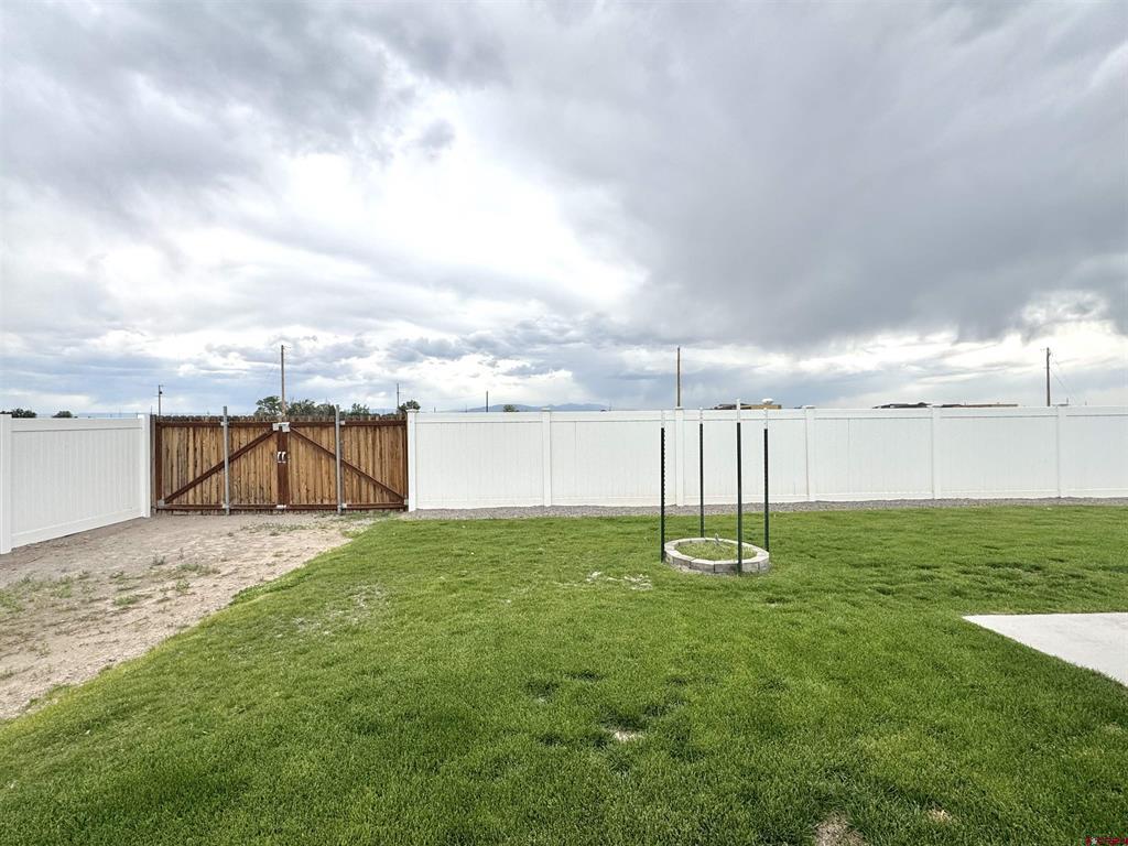 1023 Seco Place Property Photo 31