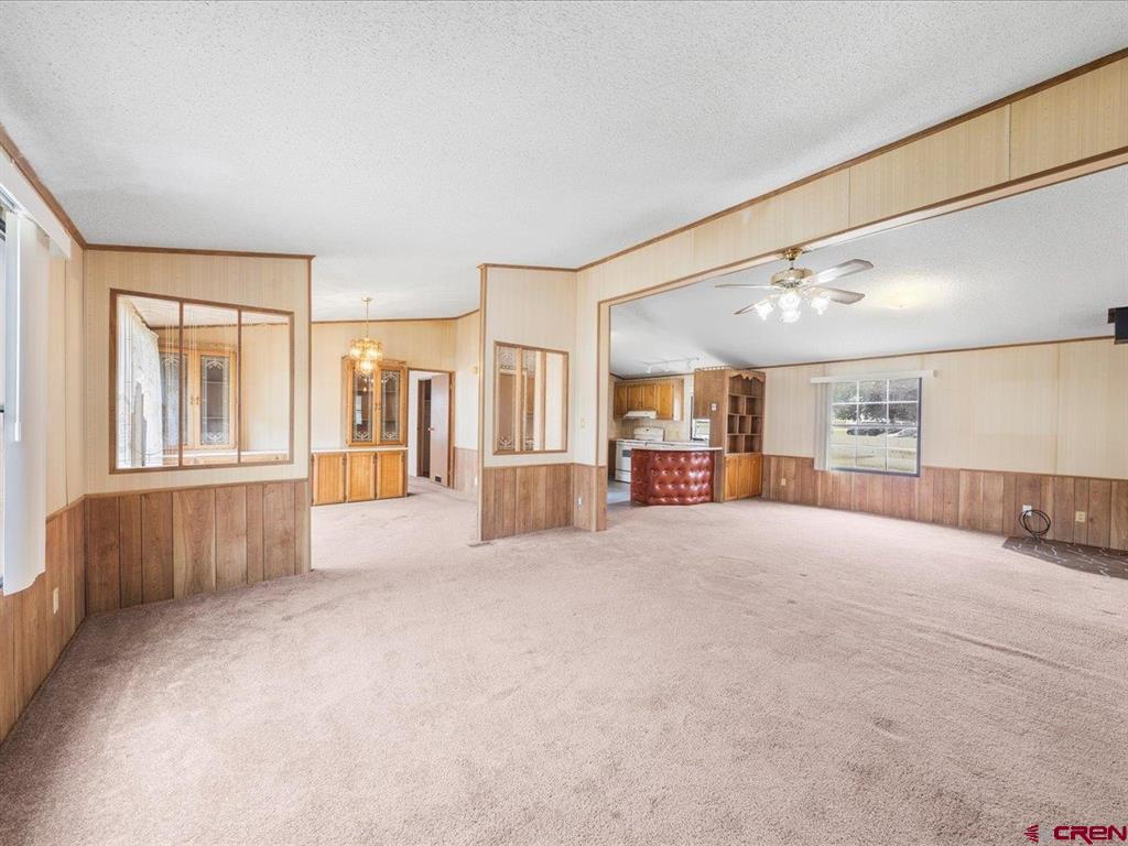 1524 Arizona Street Property Photo 4