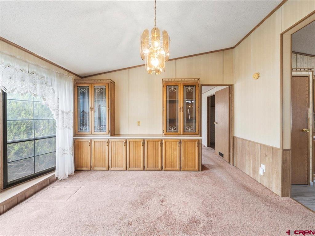 1524 Arizona Street Property Photo 6