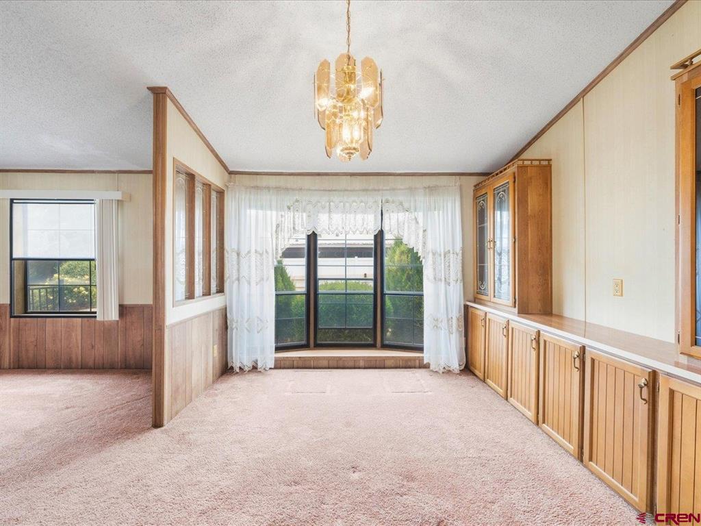 1524 Arizona Street Property Photo 7