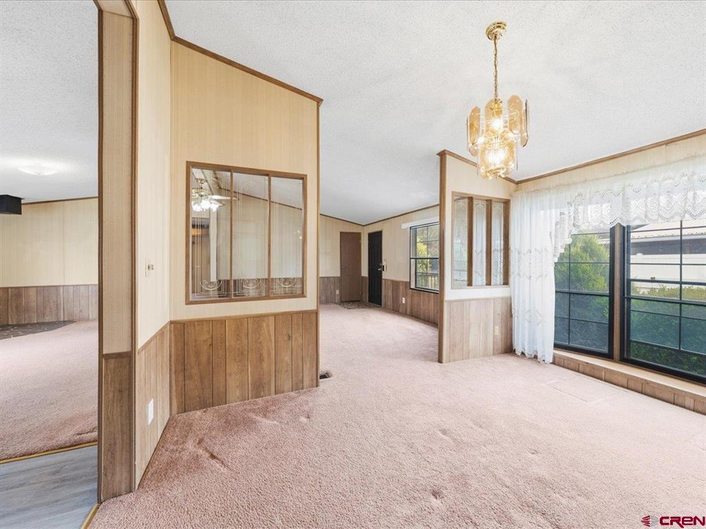1524 Arizona Street Property Photo 8