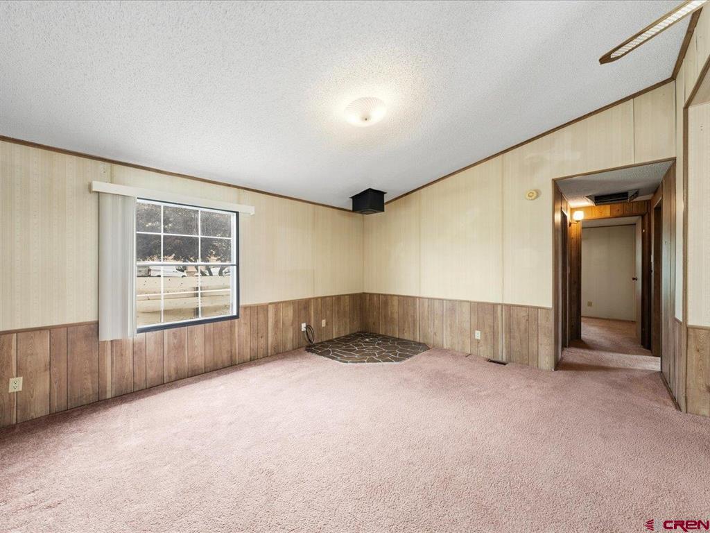 1524 Arizona Street Property Photo 9