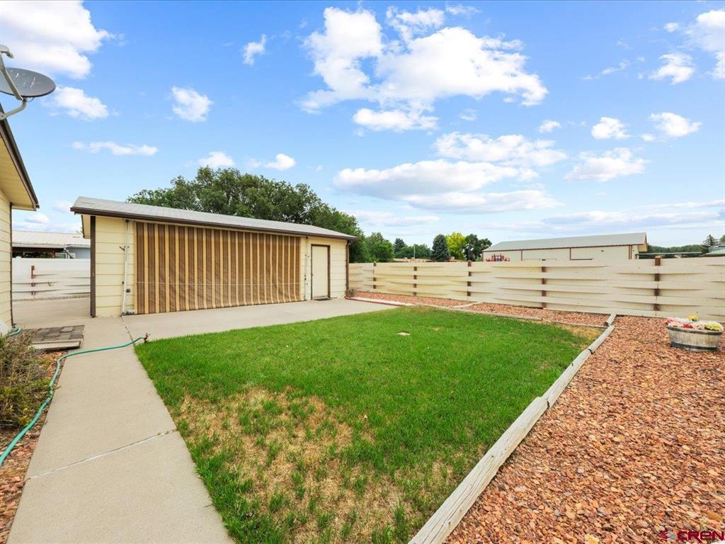1524 Arizona Street Property Photo 28