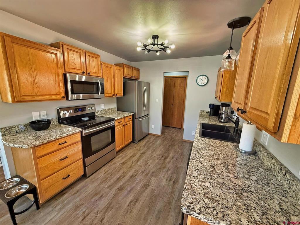 139 Bristle Cone Property Photo 7