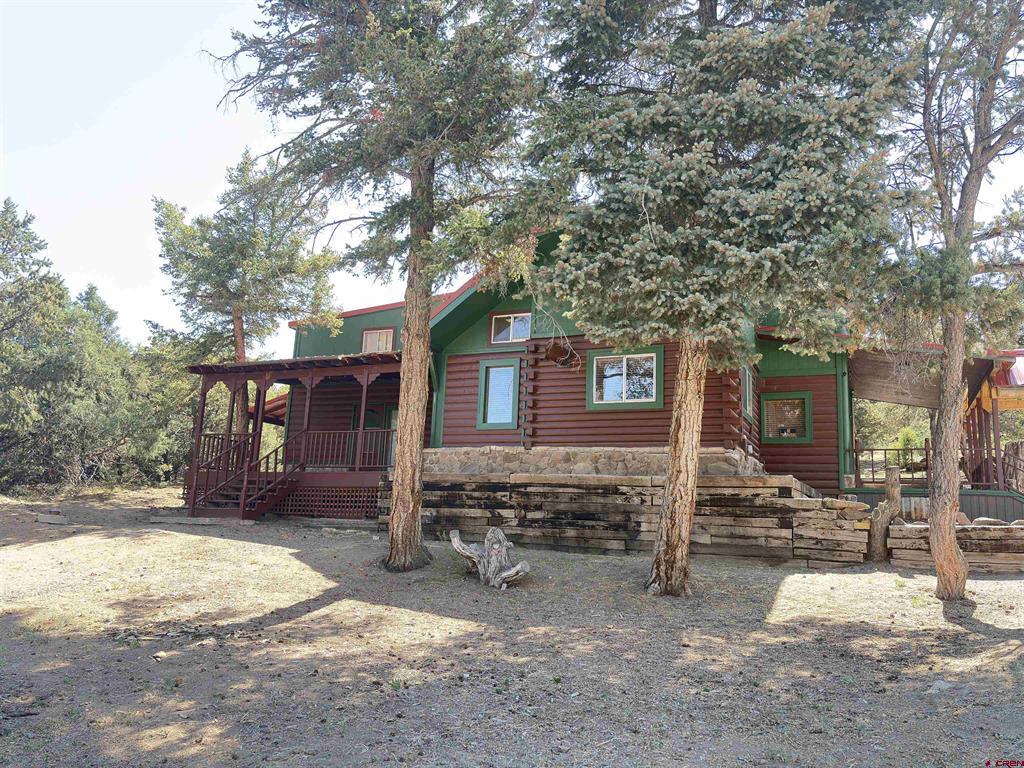 625 Bear Creek Road Property Photo 1