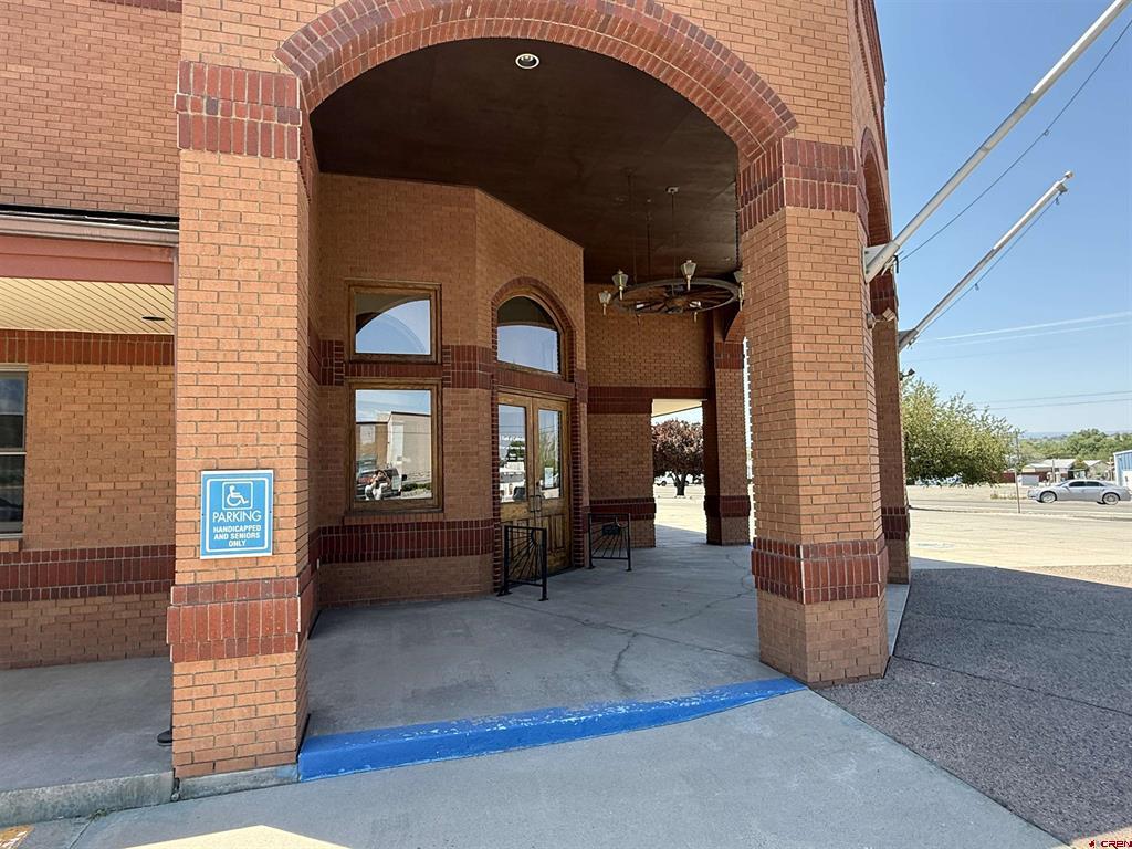 500 S Highway 50 Business Loop Property Photo 2