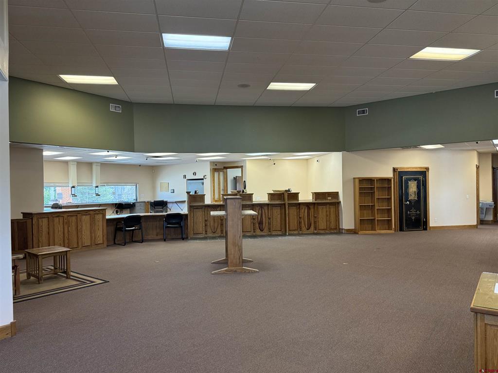 500 S Highway 50 Business Loop Property Photo 4