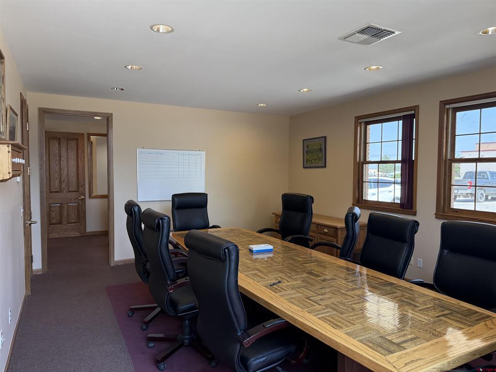 500 S Highway 50 Business Loop Property Photo 9
