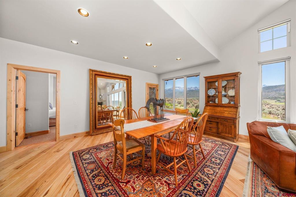 800 Golden Eagle Trail Property Photo 8