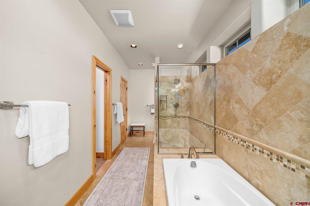 800 Golden Eagle Trail Property Photo 17