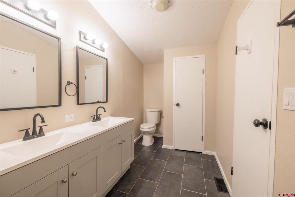 456 N Willow Property Photo 12