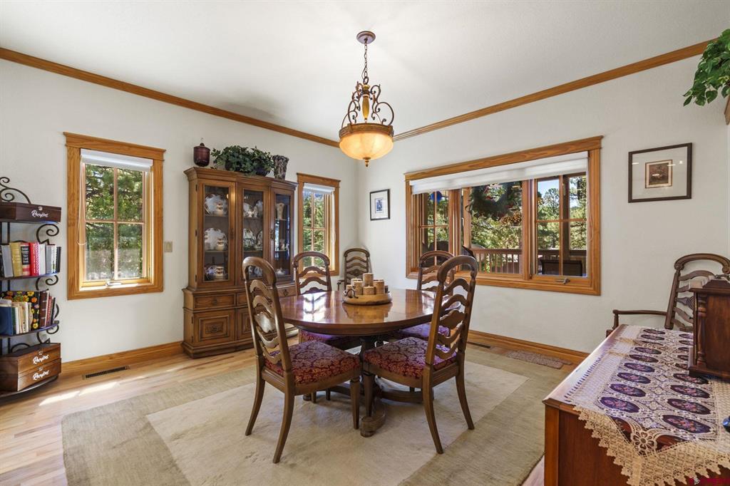 565 Iron King Property Photo 8