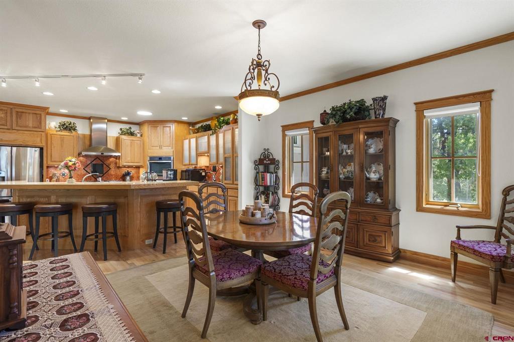 565 Iron King Property Photo 9