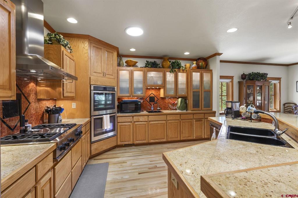 565 Iron King Property Photo 11