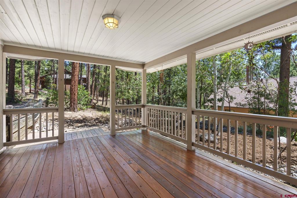 565 Iron King Property Photo 32