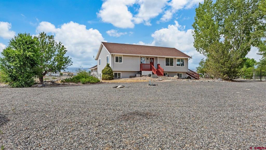 8555 Coffey Road Property Photo 4