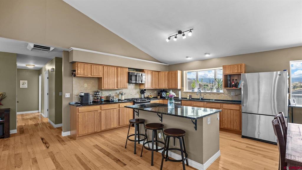 8555 Coffey Road Property Photo 8