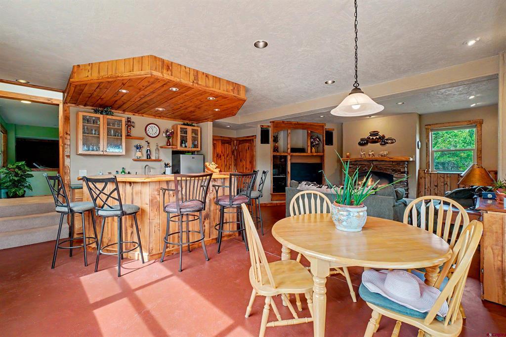 819 Pine Drive Property Photo 4