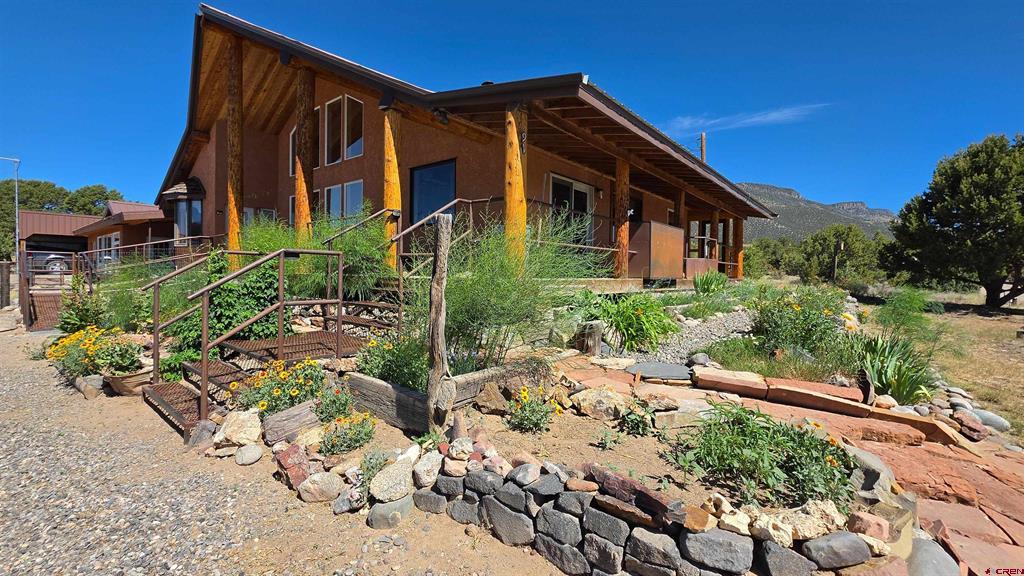 391 Wolf Creek Road Property Photo 2