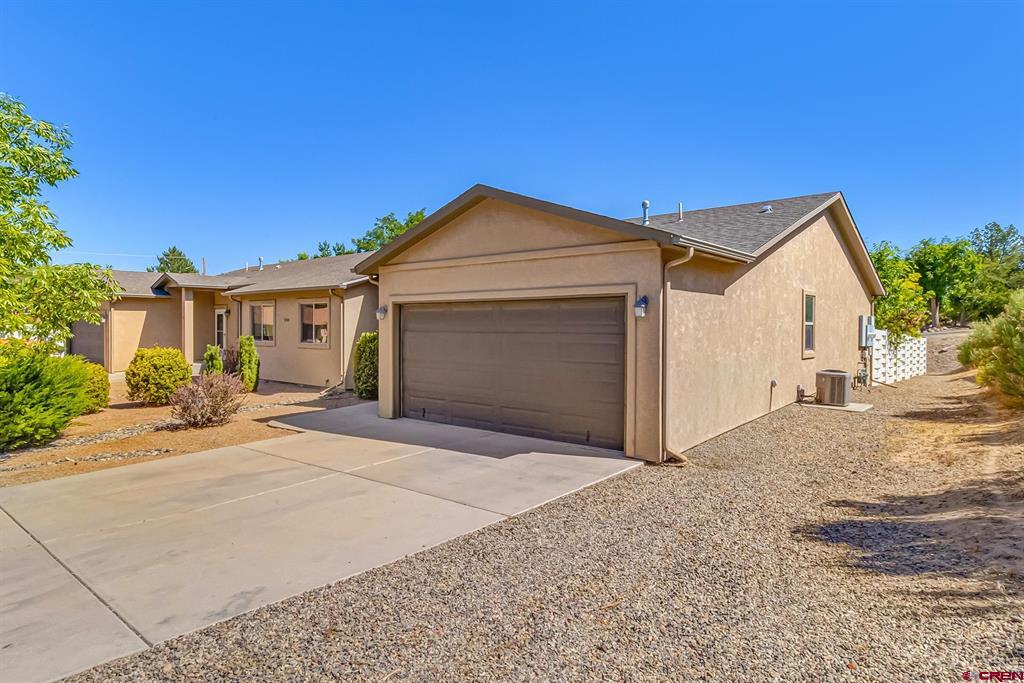 2348 Carolina Drive Property Photo 4