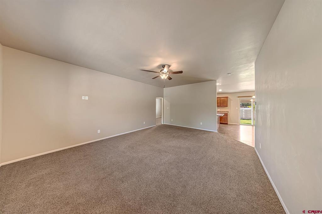 2348 Carolina Drive Property Photo 6