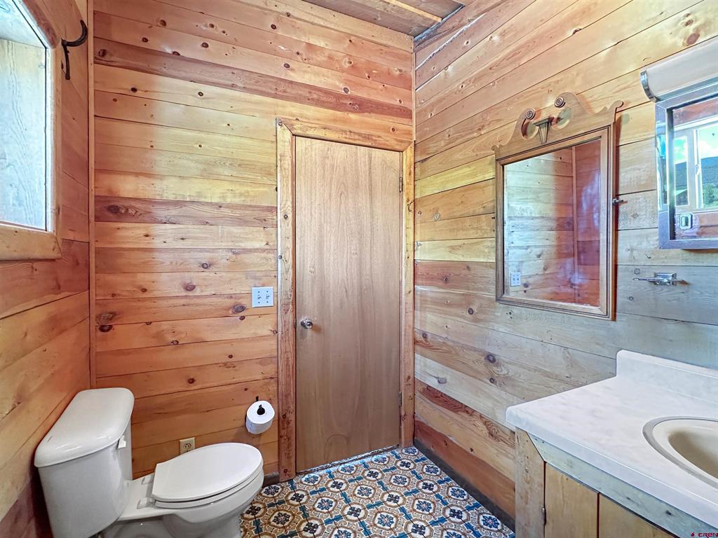 81438 92 Highway Property Photo 20