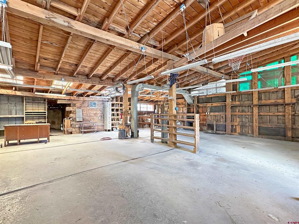 81438 92 Highway Property Photo 27