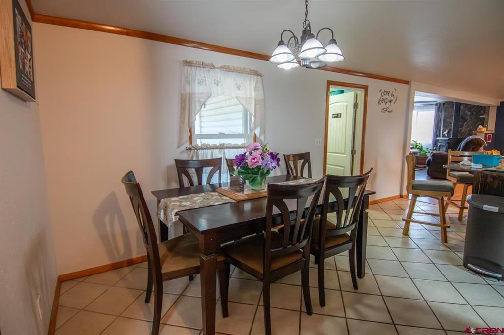 637 N Pine Street Property Photo 10