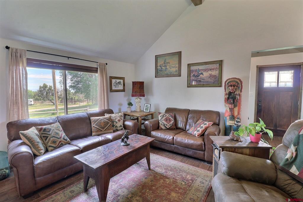 15574 2900 Road Property Photo 5