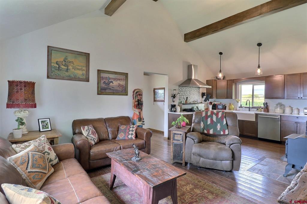 15574 2900 Road Property Photo 6