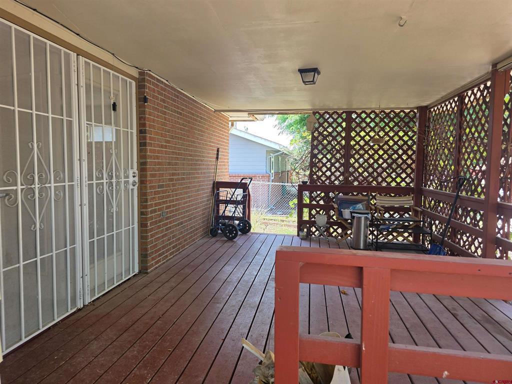 1630 Manchester Drive Property Photo 22