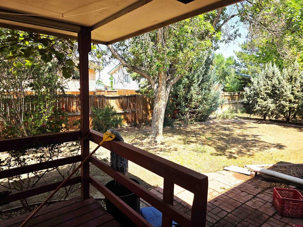 1630 Manchester Drive Property Photo 25