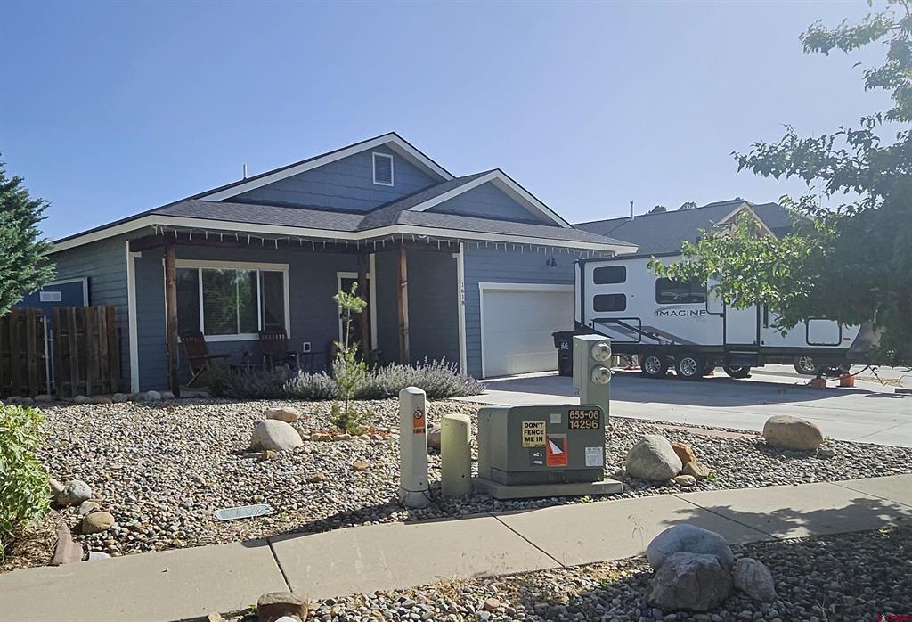 1618 S Taylor Circle Property Photo 2