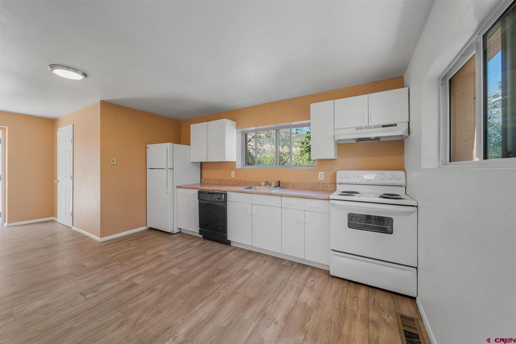 1076 Animas View Drive Property Photo 22