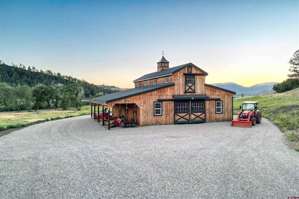2001 Running Horse Place Property Photo 11