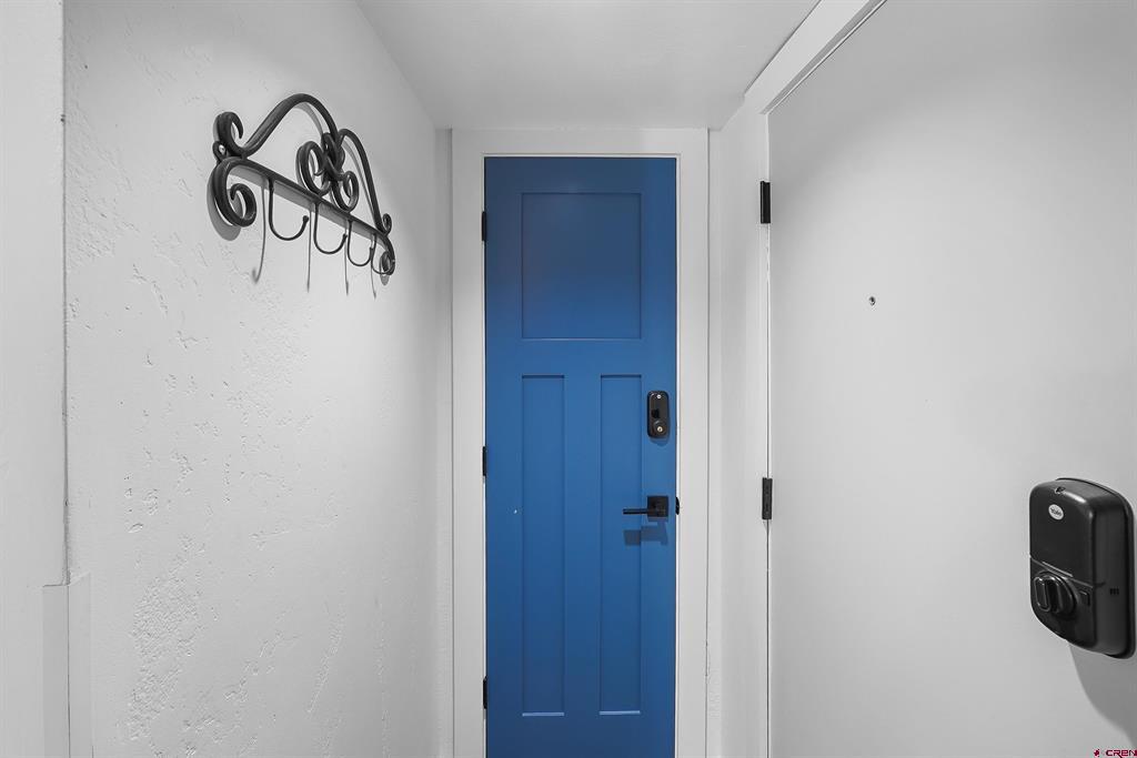 125 W 10th Street Property Photo 11