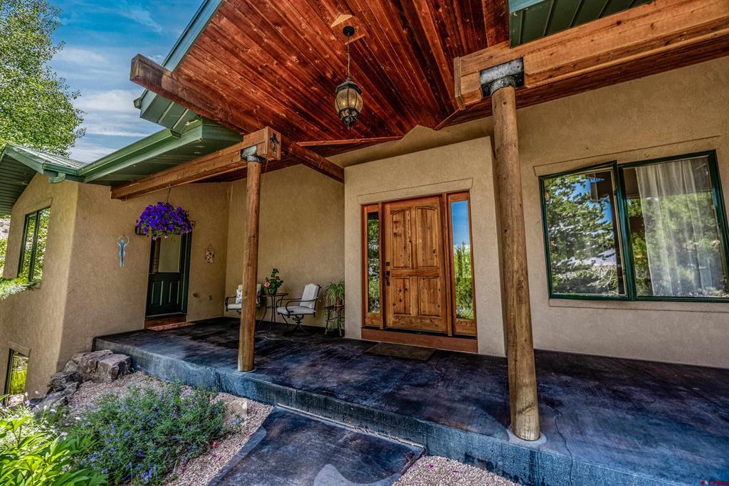 18865 Spring Canyon Road Property Photo 4