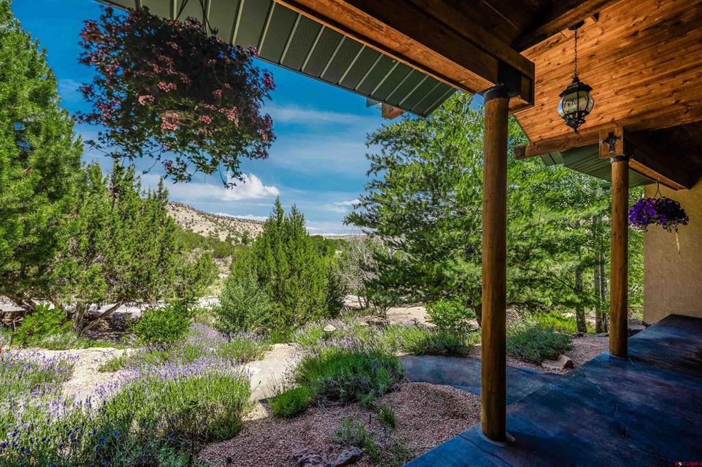 18865 Spring Canyon Road Property Photo 5