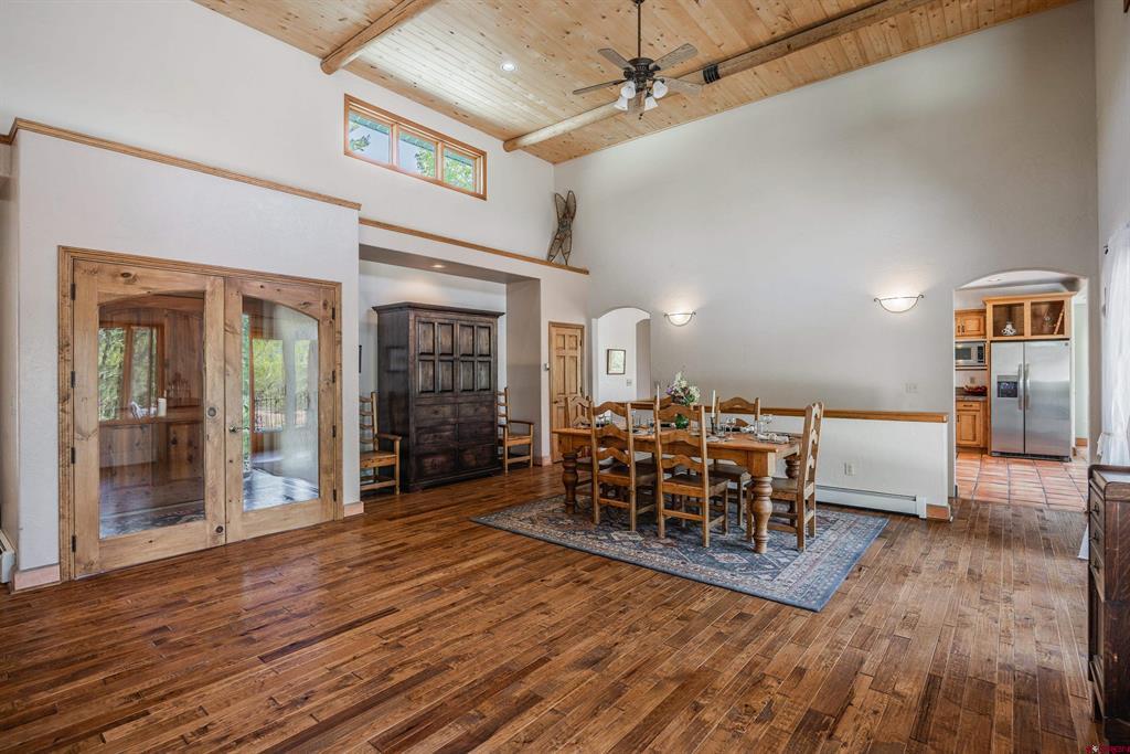 18865 Spring Canyon Road Property Photo 9