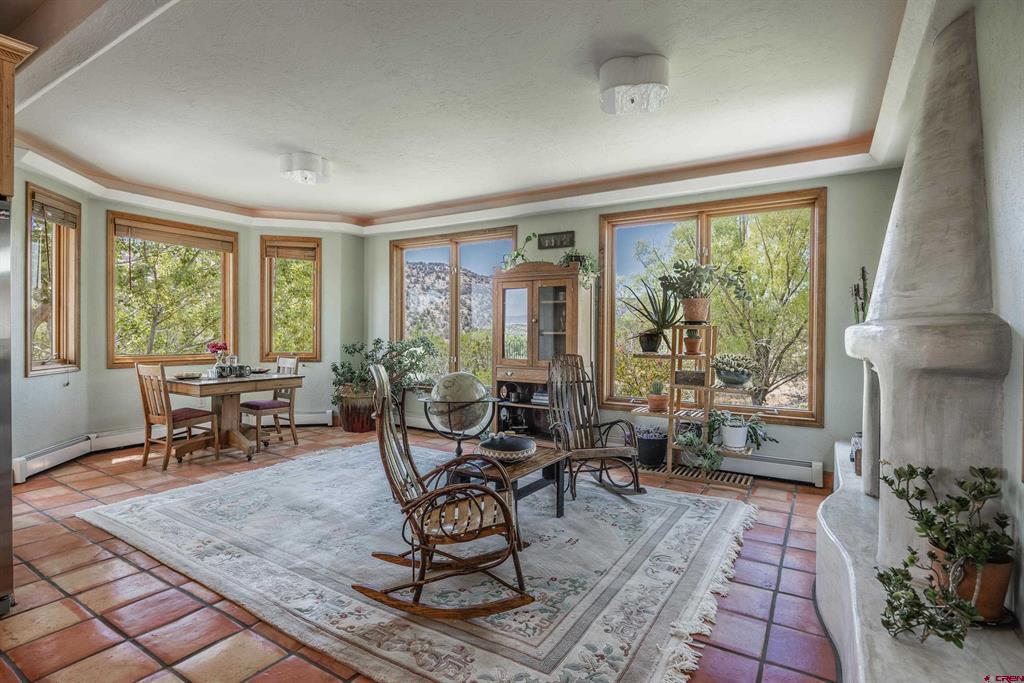 18865 Spring Canyon Road Property Photo 13