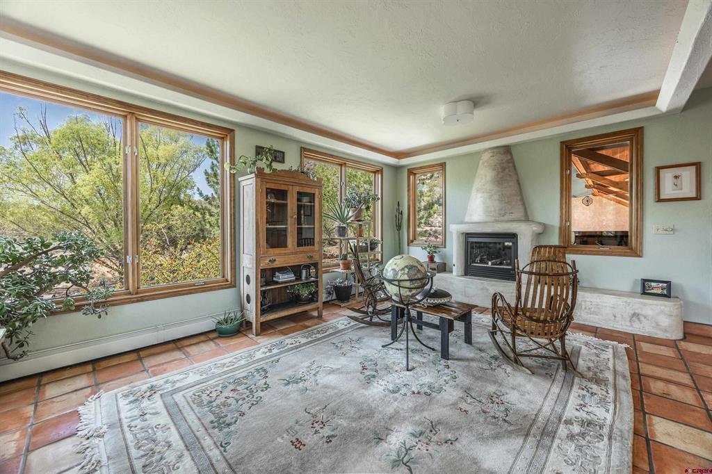 18865 Spring Canyon Road Property Photo 14