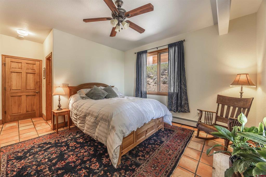 18865 Spring Canyon Road Property Photo 21